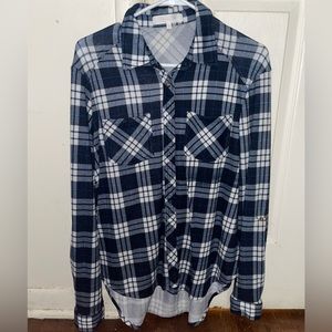 Eden & Olivia Navy Blue Plaid Button Down Shirt SUPER SOFT
